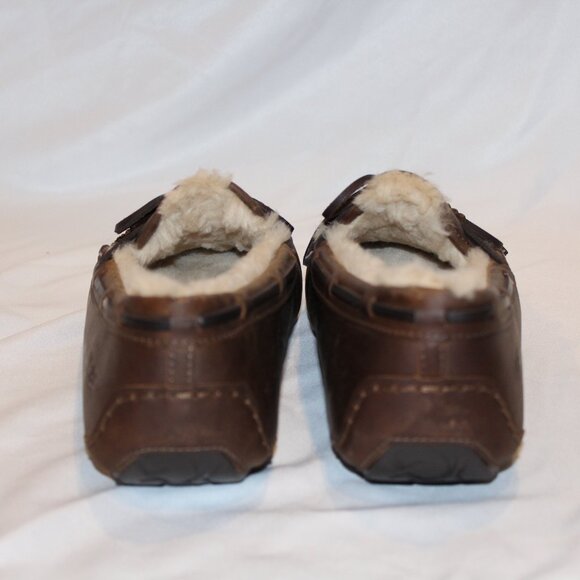 UGG OLSEN MEN\'S LEATHER SHEARLING LINED TIE SLIPPERS BROWN‎ NIB
